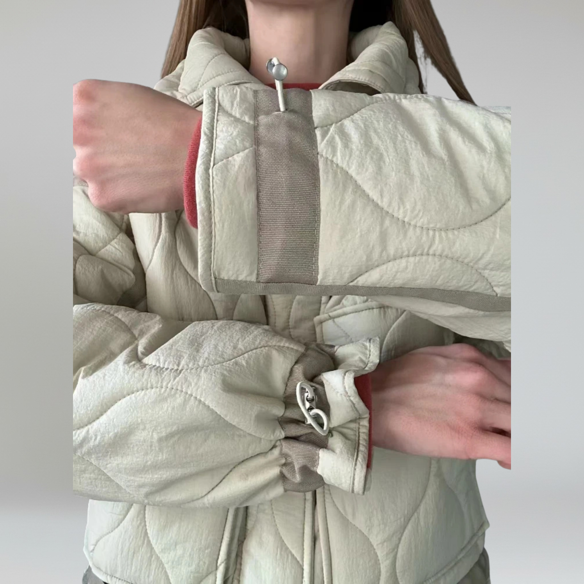 Giacca Trapuntata – Collo Alto e Tasche a Toppa – Stile Invernale Accogliente